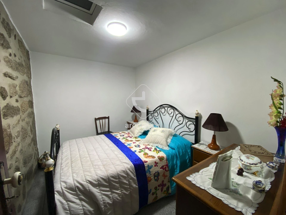 Moradia T2 para Venda em Couto Foto 15