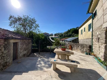 Moradia T2 para Venda em Couto