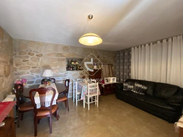 Moradia T2 para Venda em Couto