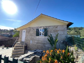 Moradia T2 para Venda em Couto