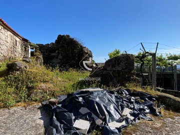 Moradia T2 para Venda em Couto