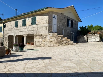 Moradia T2 para Venda em Couto