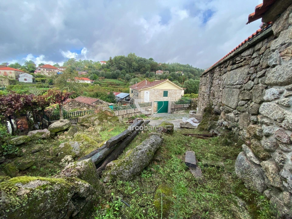 Moradia T2 para Venda em Couto Foto 28