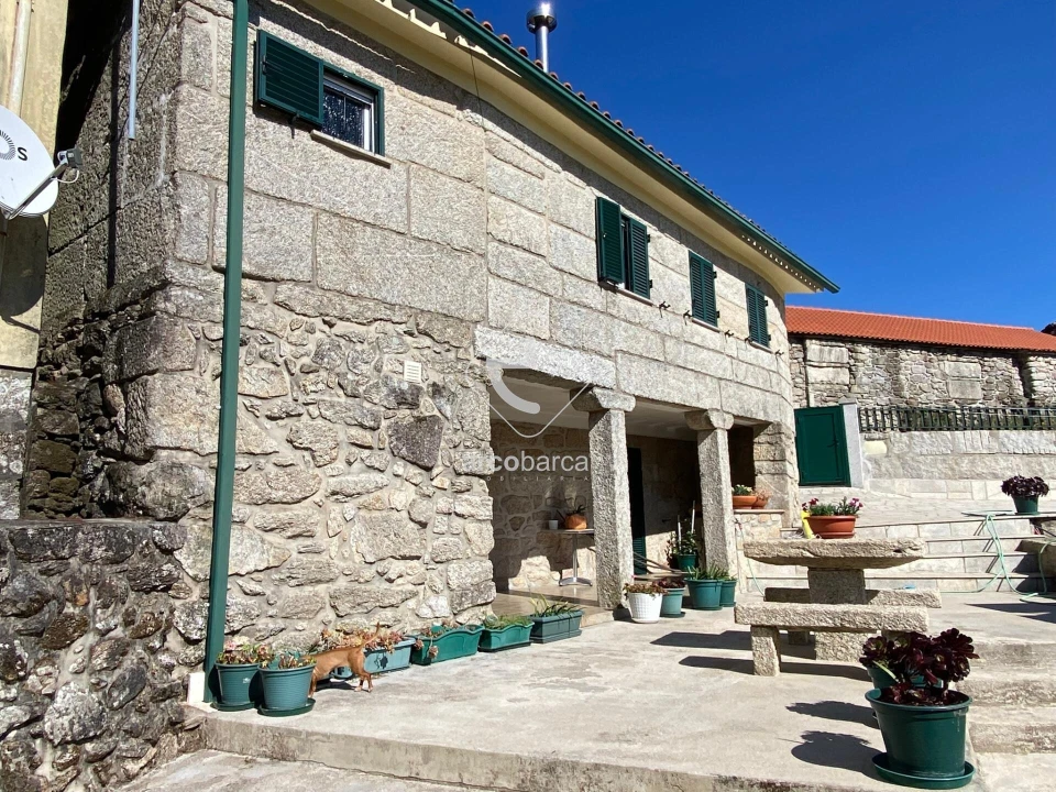 Moradia T2 para Venda em Couto Foto 4