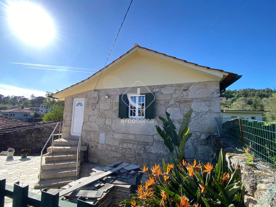 Moradia T2 para Venda em Couto Foto 51