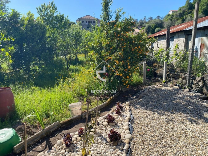 Moradia T2 para Venda em Couto Foto 40