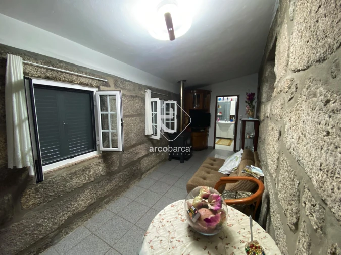 Moradia T2 para Venda em Couto Foto 12