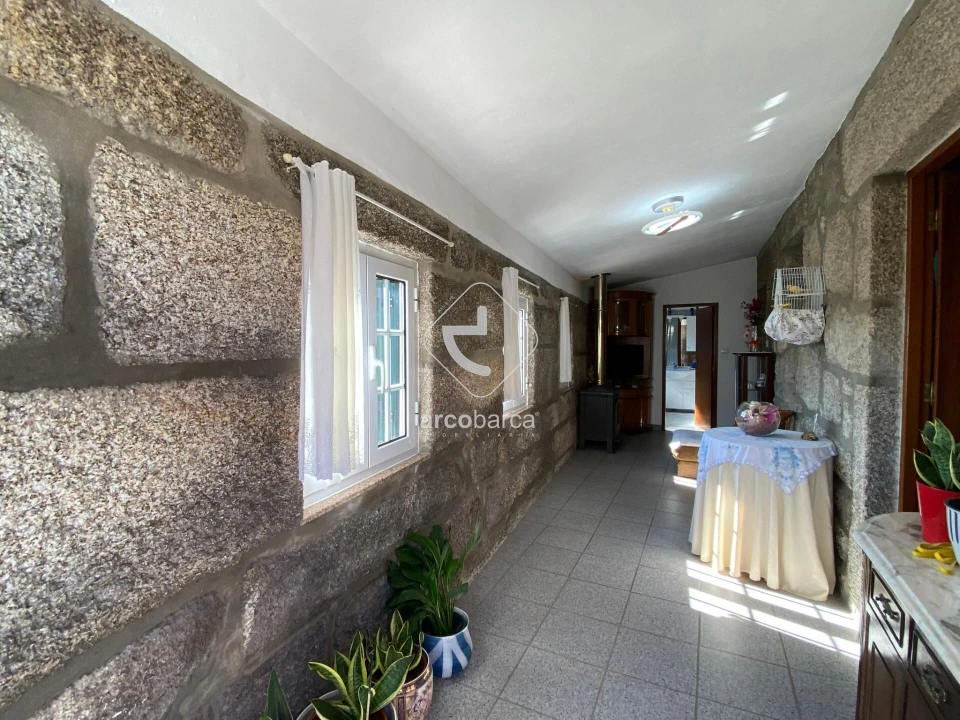 Moradia T2 para Venda em Couto Foto 16