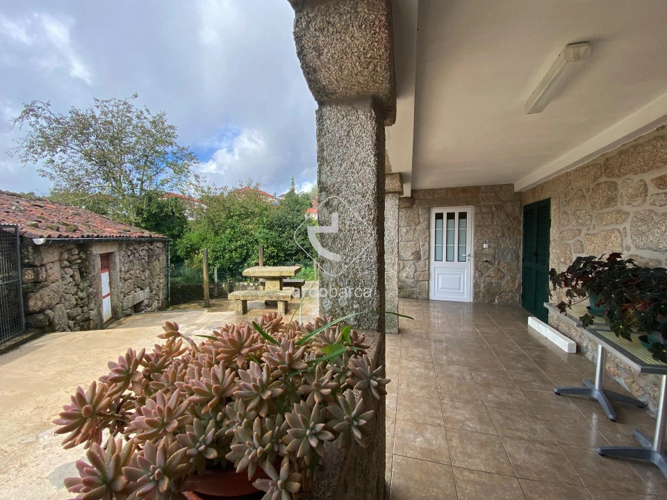 Moradia T2 para Venda em Couto Foto 8