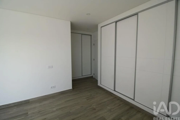 Moradia T4 para Venda em Altura Foto 22