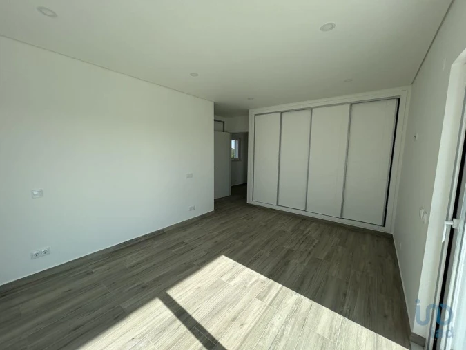 Moradia T4 para Venda em Altura Foto 14