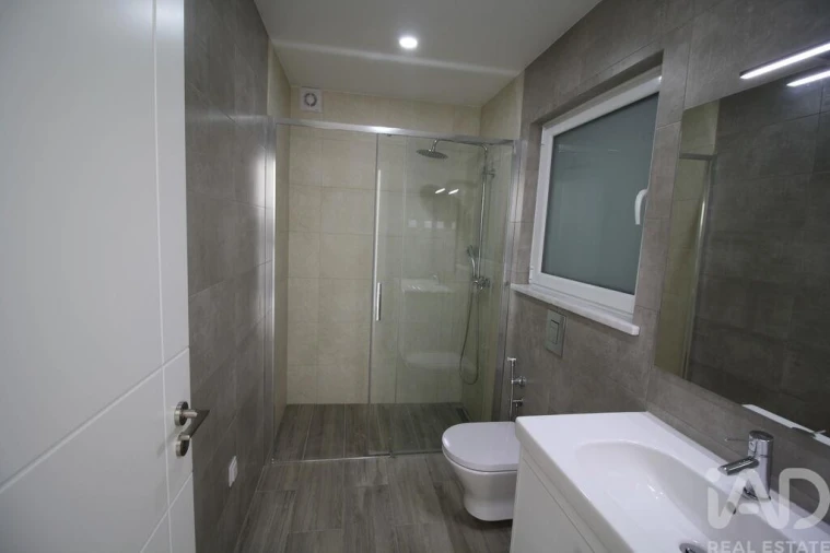 Moradia T4 para Venda em Altura Foto 20