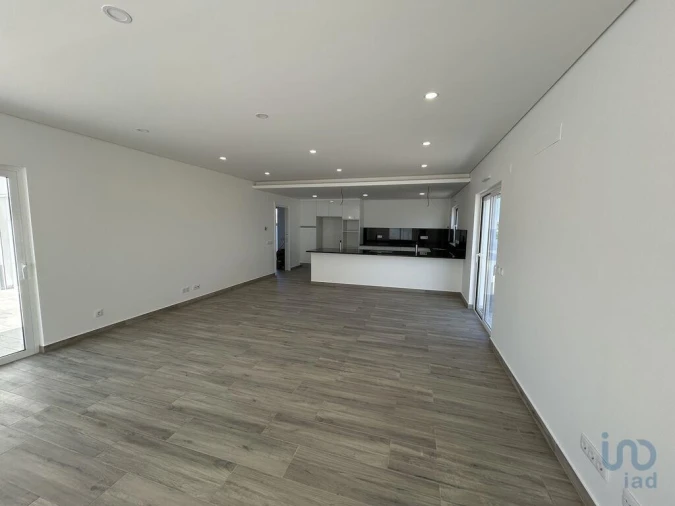 Moradia T4 para Venda em Altura Foto 10