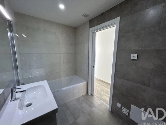 Moradia T4 para Venda em Altura Foto 25