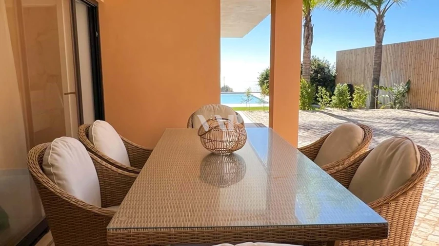 Moradia T5 para Venda em Albufeira e Olhos de Água Foto 9