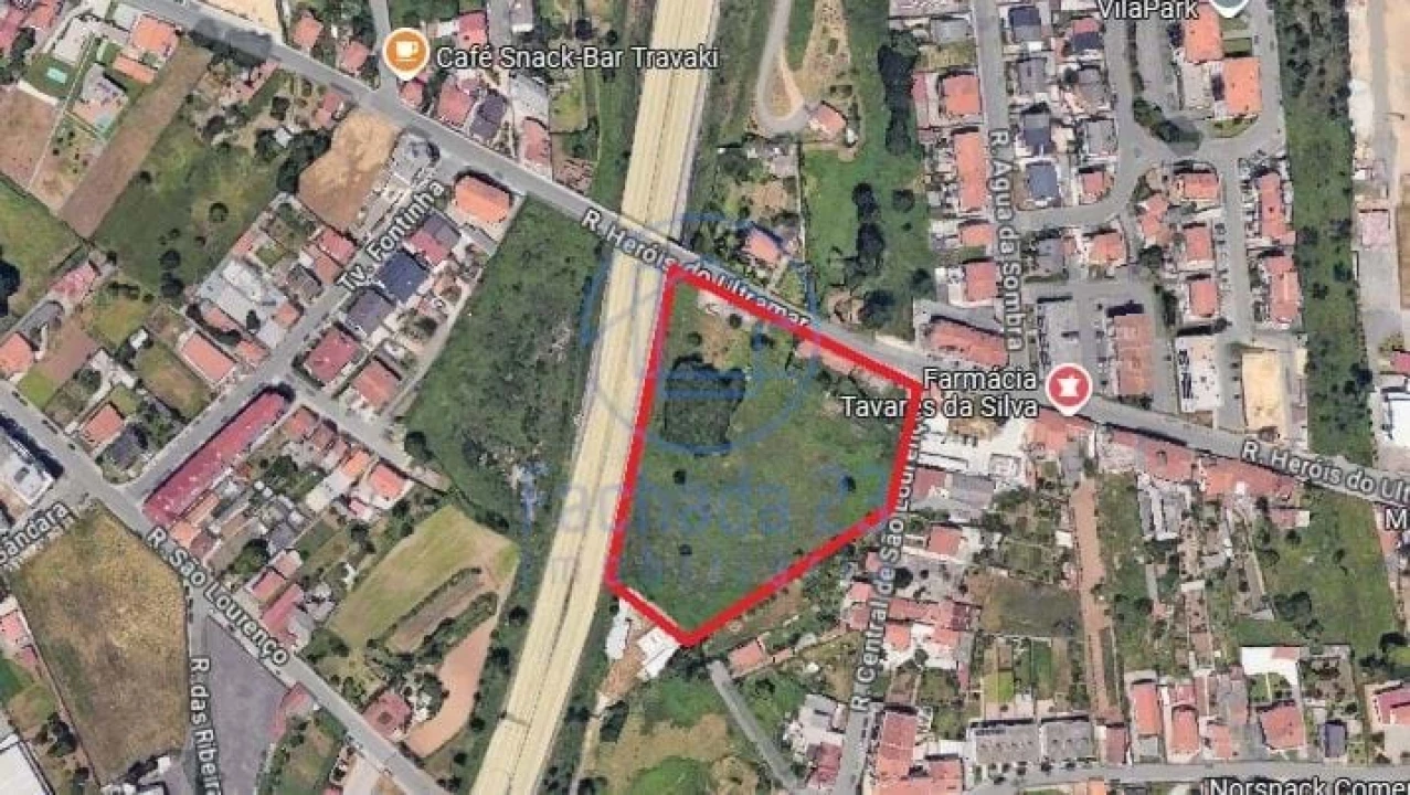 Terreno para Venda em Vilar de Andorinho Foto 11