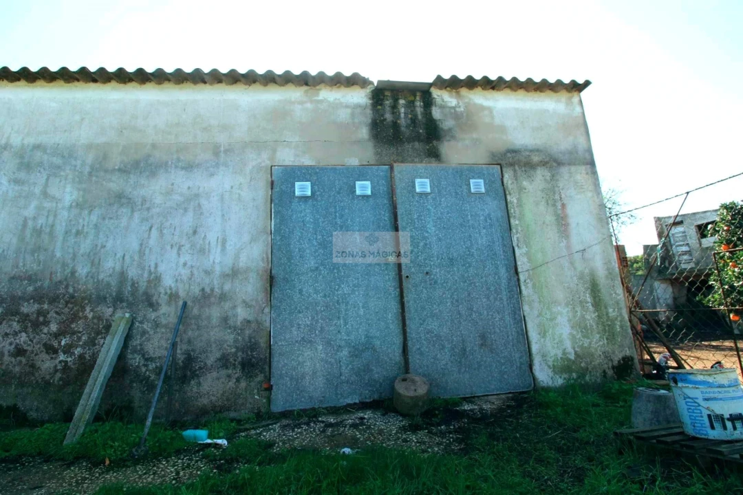 Quinta T2 para Venda em Luz Foto 6