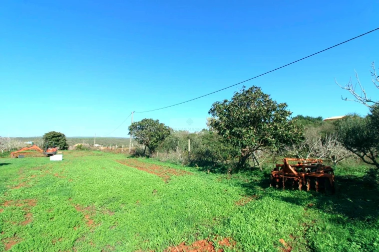 Quinta T2 para Venda em Luz Foto 21