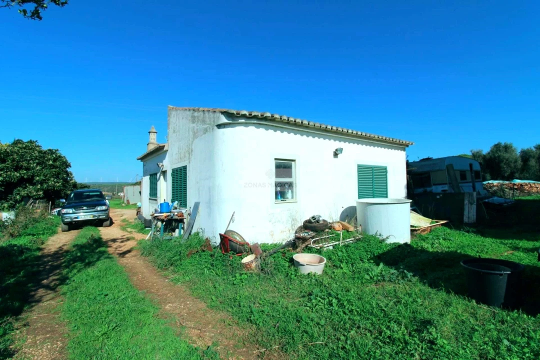 Quinta T2 para Venda em Luz Foto 2