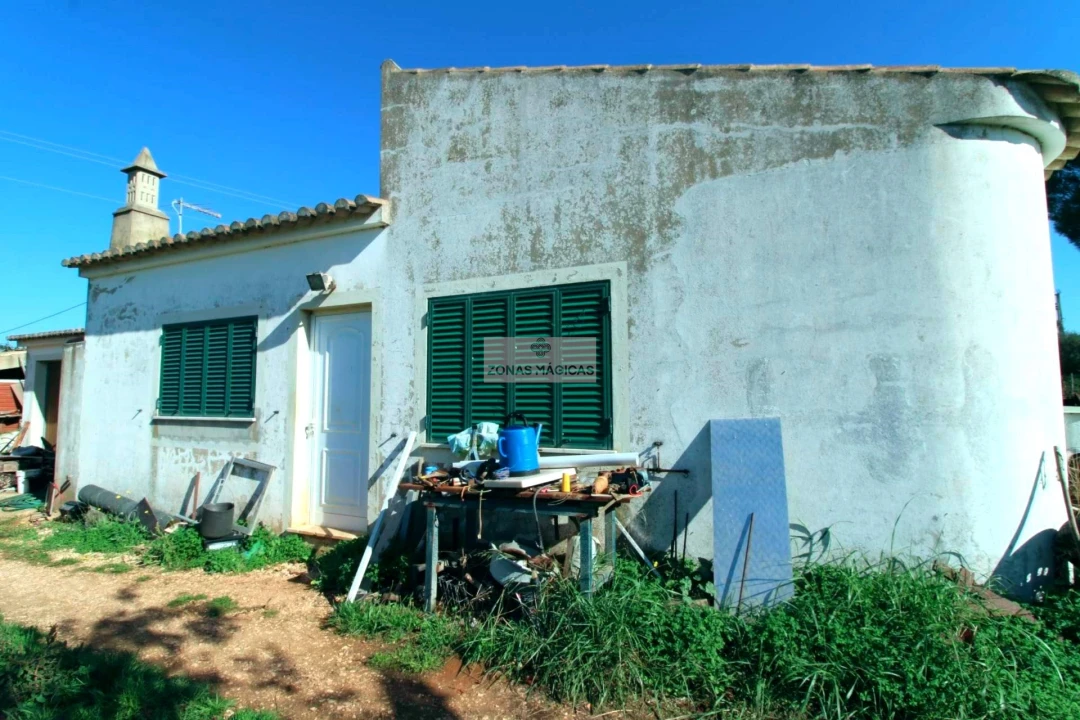 Quinta T2 para Venda em Luz Foto 4