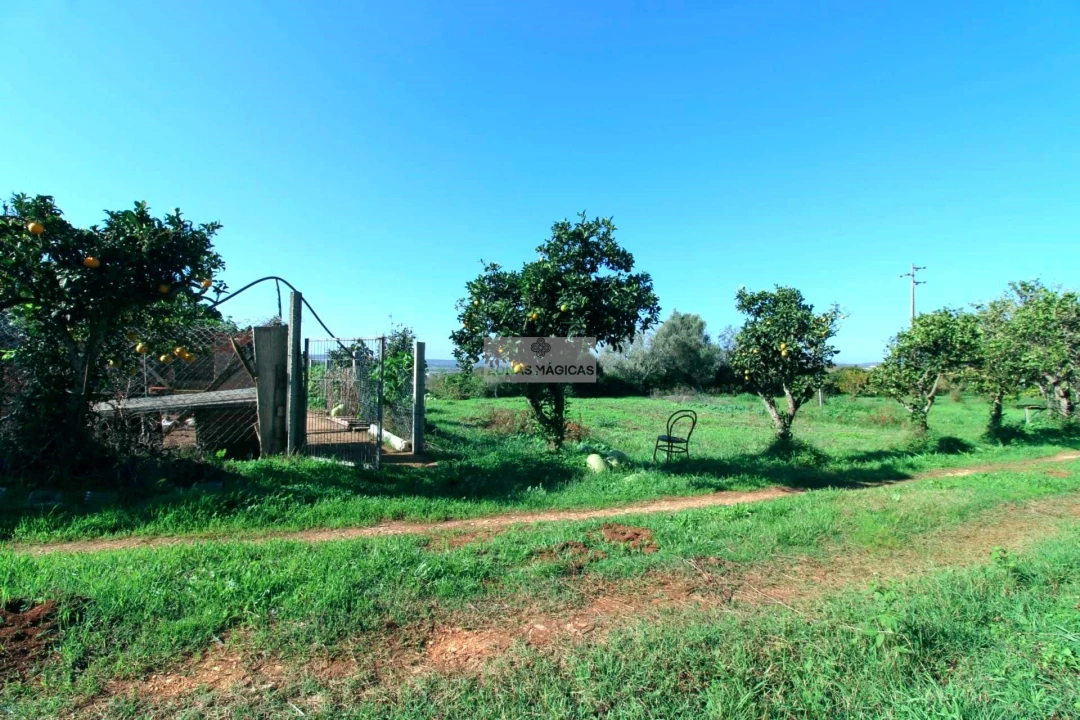 Quinta T2 para Venda em Luz Foto 16