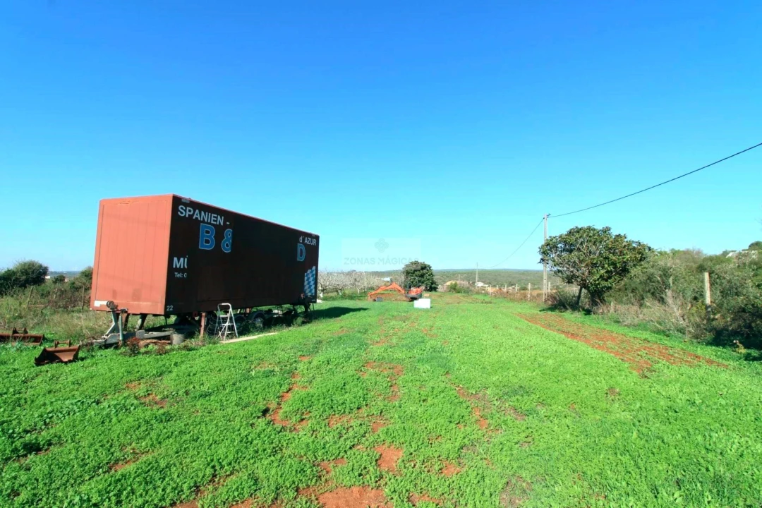 Quinta T2 para Venda em Luz Foto 20