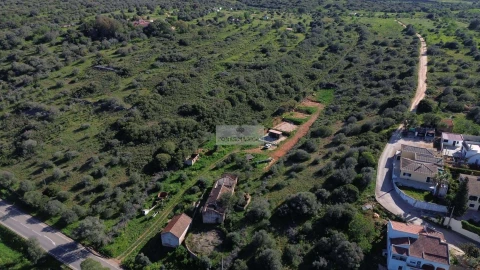 Terreno para Venda em Lagos (São Sebastião e Santa Maria)