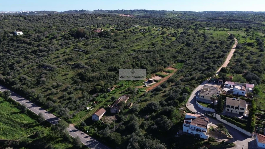 Terreno para Venda em Lagos (São Sebastião e Santa Maria) Foto 8
