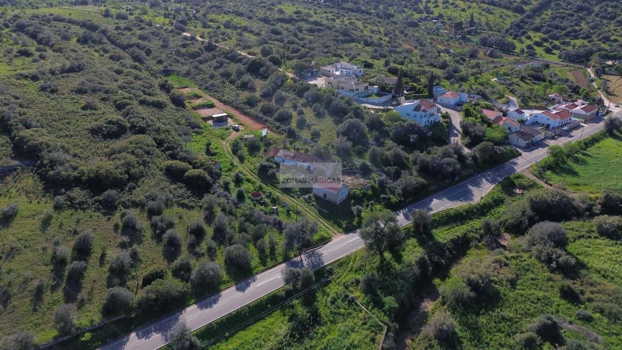 Terreno para Venda em Lagos (São Sebastião e Santa Maria) Foto 9