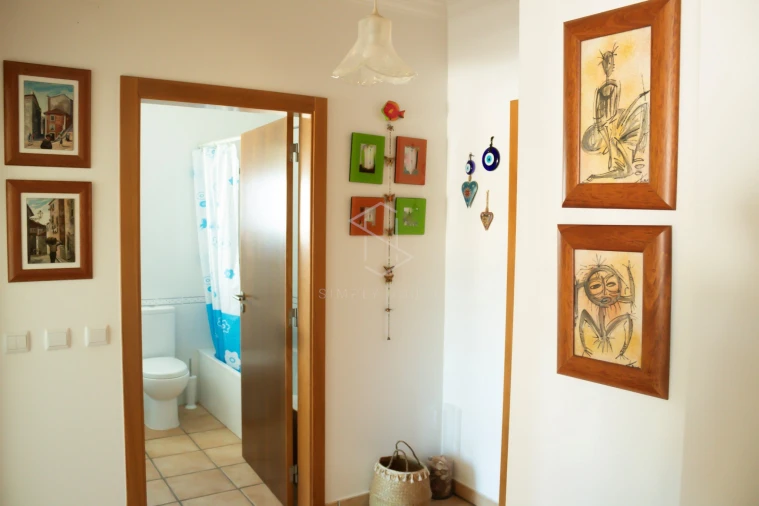 Apartamento T2 para Venda em Tornada e Salir do Porto Foto 31