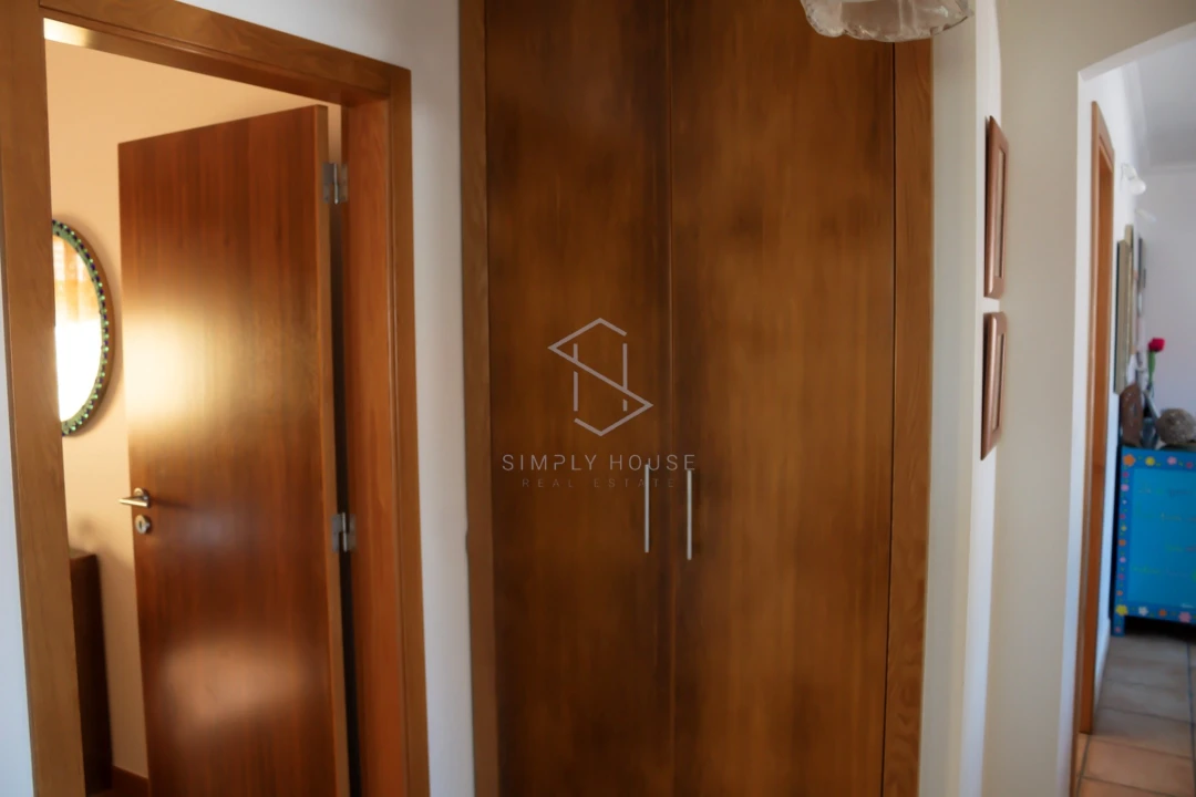 Apartamento T2 para Venda em Tornada e Salir do Porto Foto 32