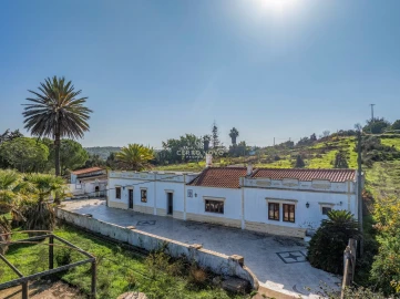 Moradia T4 para Venda em Silves