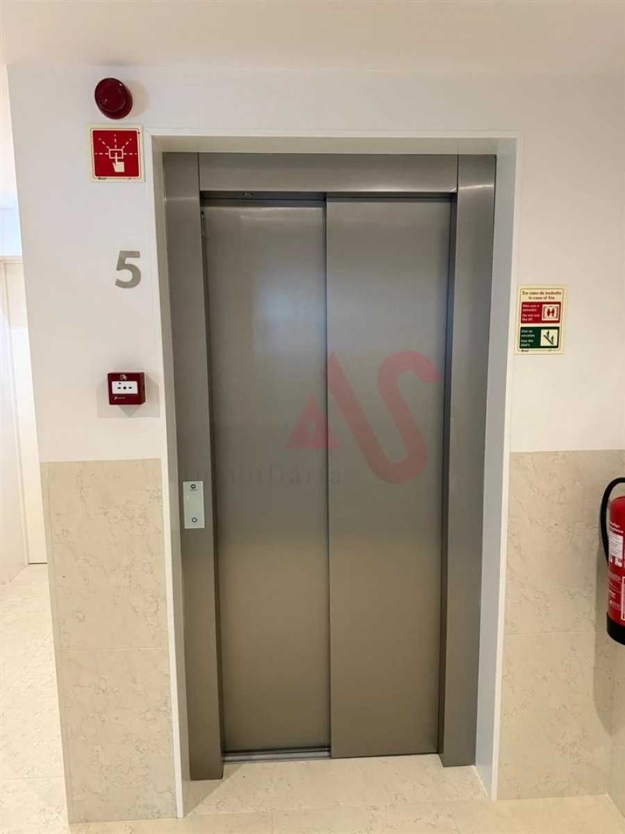 Apartamento T3 para Venda em Glória e Vera Cruz Foto 7