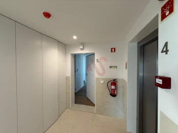 Apartamento T3 para Venda em Glória e Vera Cruz