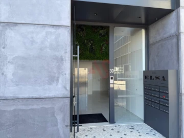 Apartamento T3 para Venda em Glória e Vera Cruz