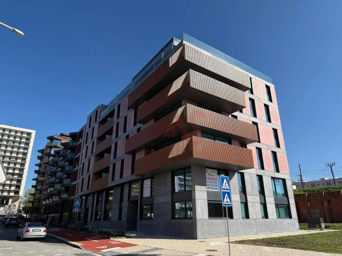 Apartamento T3 para Venda em Glória e Vera Cruz Foto 2