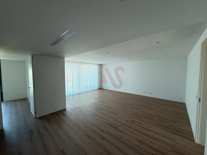 Apartamento T3 para Venda em Glória e Vera Cruz Foto 5