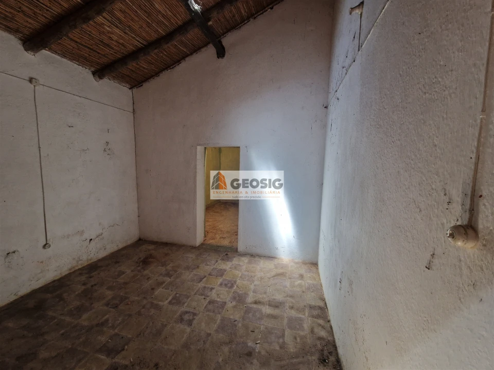 Moradia T3 para Venda em São Barnabe Foto 23