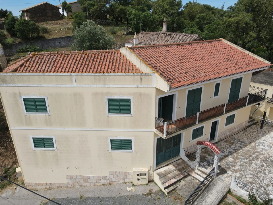 Moradia T3 para Venda em São Barnabe Foto 3