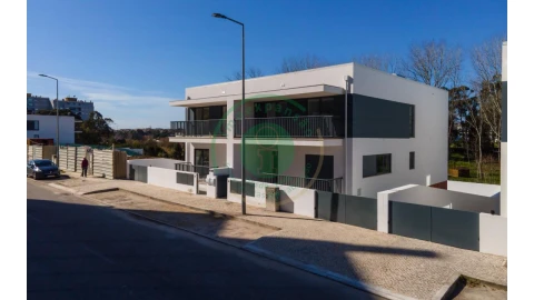 Moradia T4 para Venda em Tavarede