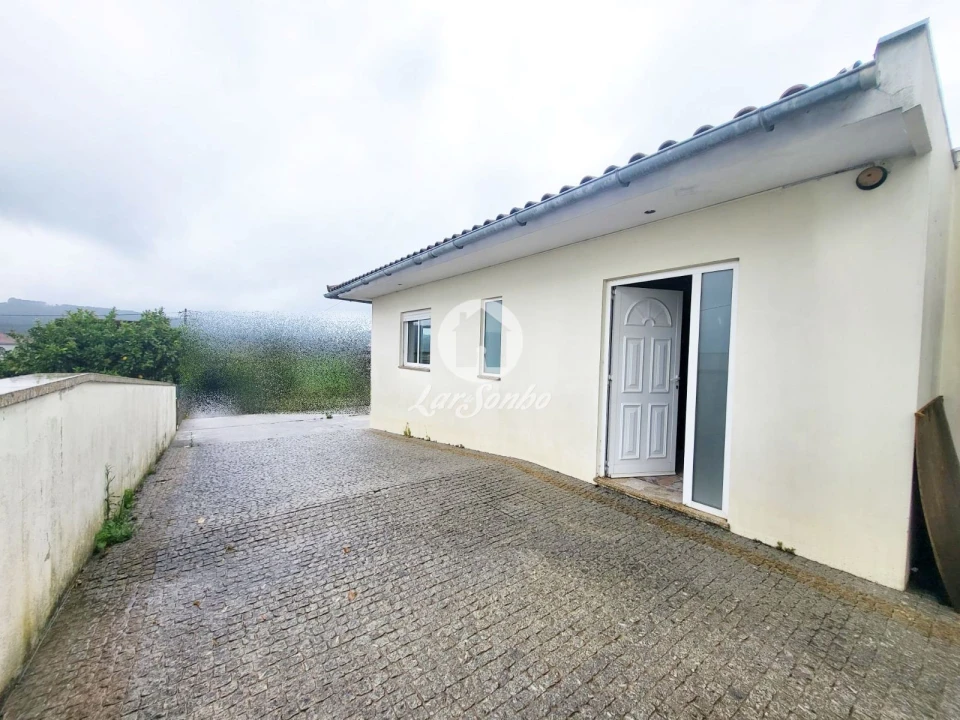 Moradia T5 para Venda em Rates Foto 2