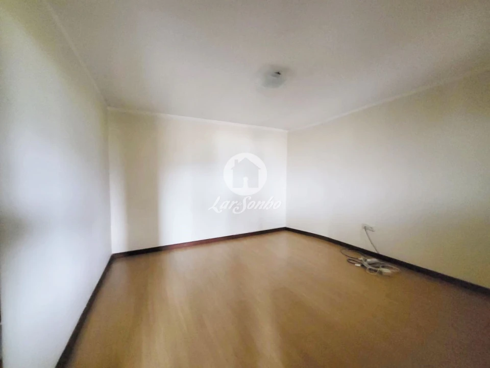 Moradia T5 para Venda em Rates Foto 8