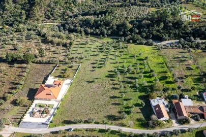 Terreno para Venda em Atouguia