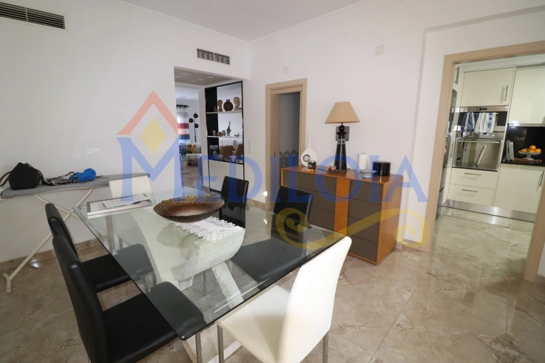 Moradia T4 para Venda em Vila Nova de Cacela Foto 12