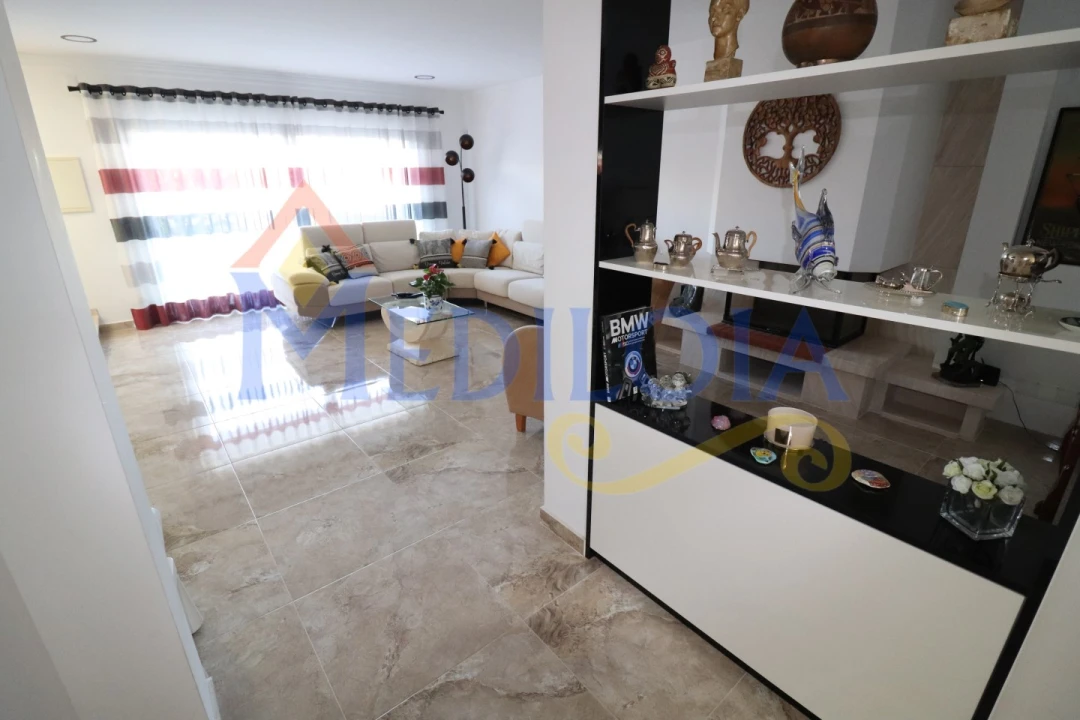 Moradia T4 para Venda em Vila Nova de Cacela Foto 6