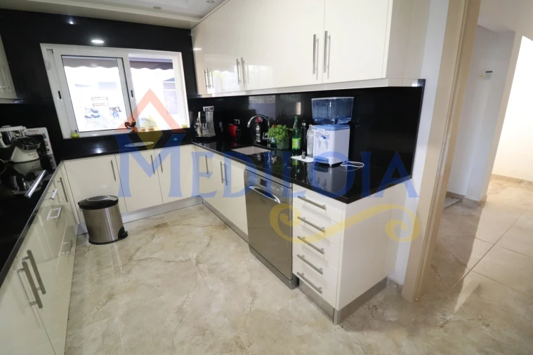 Moradia T4 para Venda em Vila Nova de Cacela Foto 14