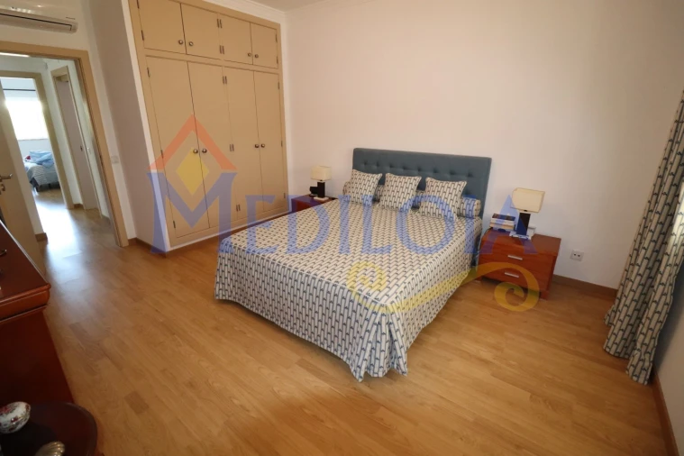 Moradia T4 para Venda em Vila Nova de Cacela Foto 17