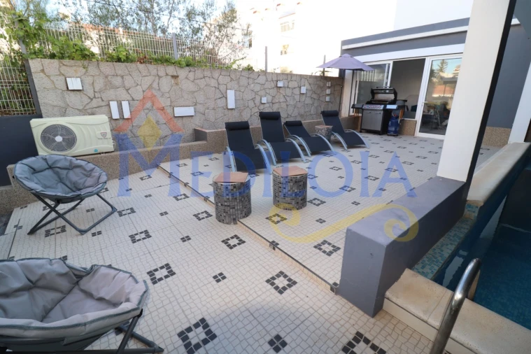 Moradia T4 para Venda em Vila Nova de Cacela Foto 46