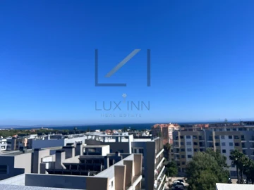 Apartamento T3 para Venda em Carcavelos e Parede
