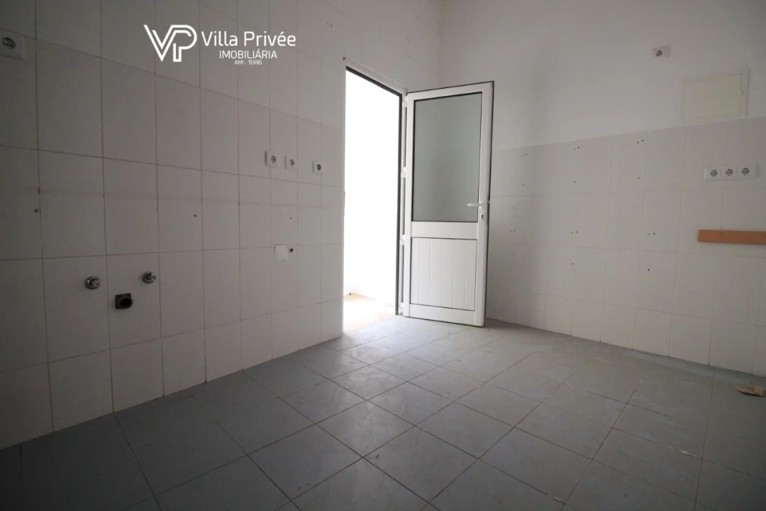 Loja para Arrendamento em Condeixa-A-Velha e Condeixa-A-Nova Foto 12